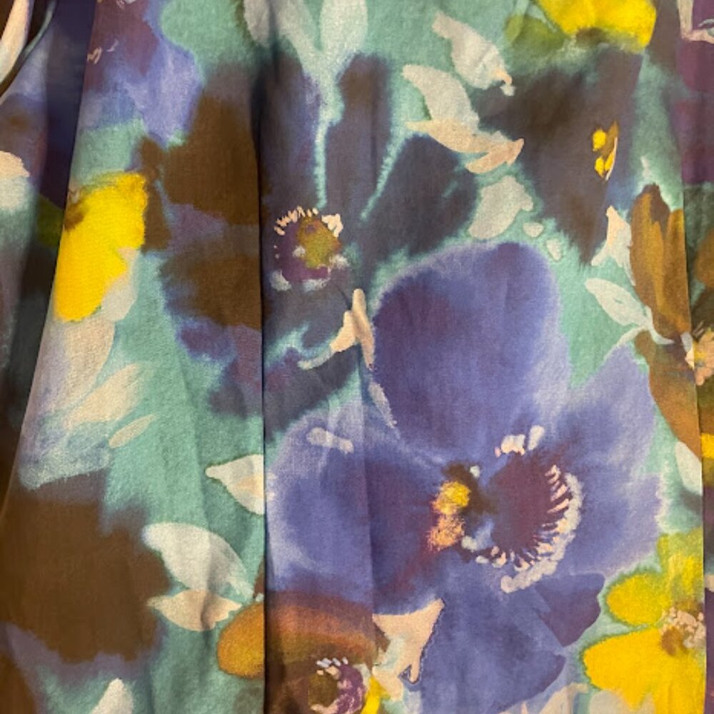 Fox Croft Button Up Collared Shirt - Picture 6 of 9